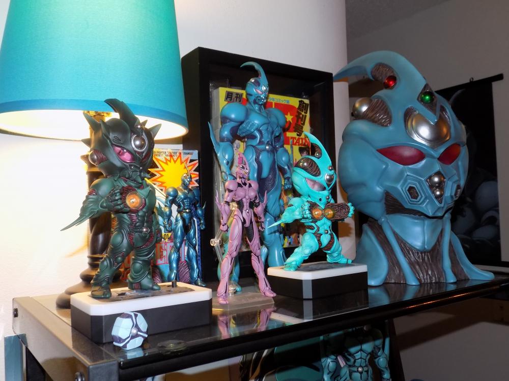 Guyver Shelf 013.jpg